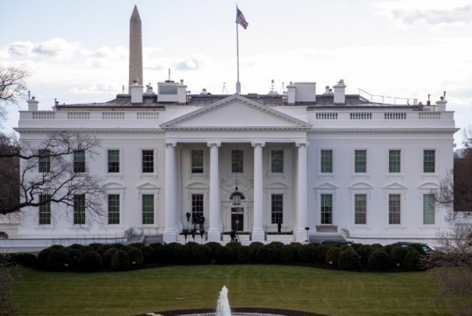 Νεκροί δύο εθνοφρουροί από πυροβολισμούς κοντά στον Λευκό Οίκο