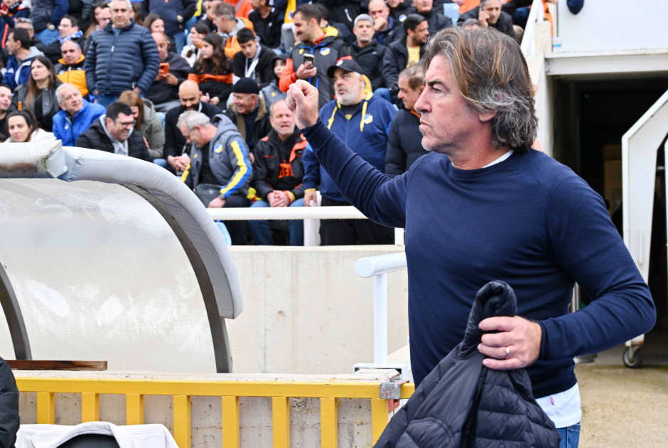 &Sigma;&alpha; &Pi;ί&nu;&tau;&omicron; &gamma;&iota;&alpha; &omicron;&mu;ά&delta;&alpha; &tau;&eta;&sigmaf; &Sigma;&omicron;&upsilon;&pi;&epsilon;&rho;&lambda;ί&gamma;&kappa;&alpha;!