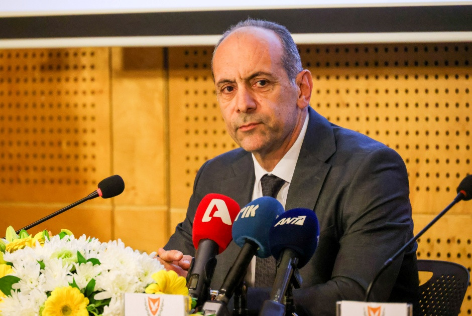 Στην Αθήνα ο Χαρτσιώτης για τους εορτασμούς της Πρωταπριλιάς καθώς και για επαφές