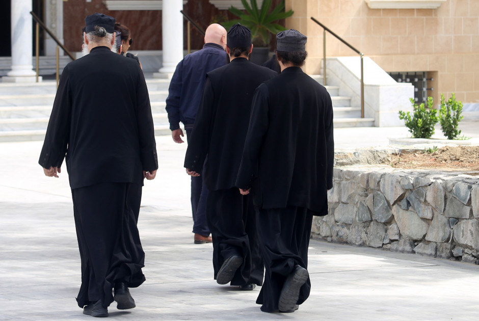 Αββακούμ: Στο εδώλιο χωρίς παραδοχή Νεκτάριος και Πορφύριος