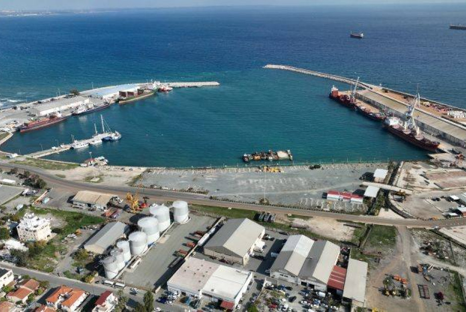 Πολίτες στην Λάρνακα διαμαρτυρήθηκαν και ζήτησαν «ανάπτυξη λιμανιού και Μαρίνας εδώ και τώρα»