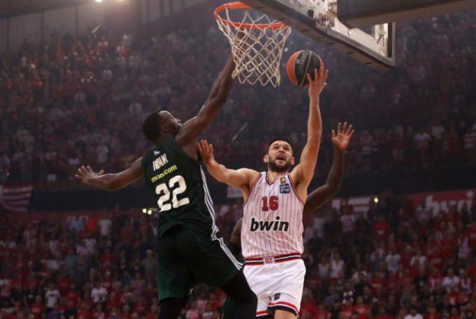 &Nu;&tau;έ&rho;&mu;&pi;&iota; &laquo;&alpha;&iota;&omega;&nu;ί&omega;&nu;&raquo; &mu;ό&nu;&omicron; &sigma;&tau;&omicron;&nu; &tau;&epsilon;&lambda;&iota;&kappa;ό