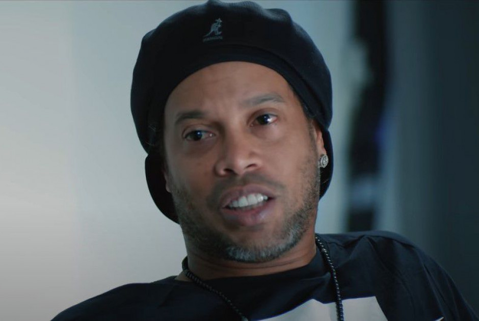 &Rho;&omicron;&nu;&alpha;&lambda;&nu;&tau;ί&nu;&iota;&omicron;: &Mu;&epsilon; &alpha;&phi;&omicron;&rho;&mu;ή &tau;&omicron; &Mu;&omicron;&upsilon;&nu;&tau;&iota;ά&lambda;, &alpha;&nu;&omicron;ί&gamma;&epsilon;&iota; &delta;&iota;&sigma;&kappa;&omicron;&gamma;&rho;&alpha;&phi;&iota;&kappa;ή &epsilon;&tau;&alpha;&iota;&rho;&epsilon;ί&alpha;