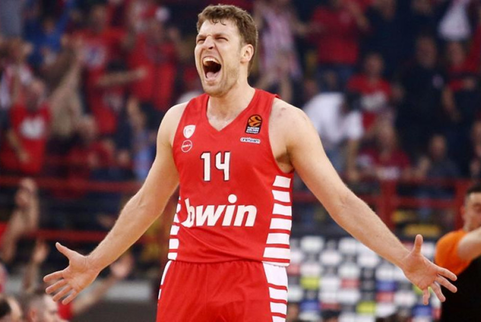 Ούτε απόψε ο Βεζένκοφ