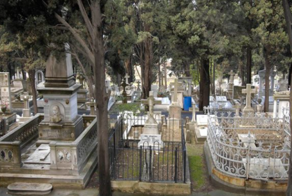 κοιμητηριο Κωνσταντινουπολη