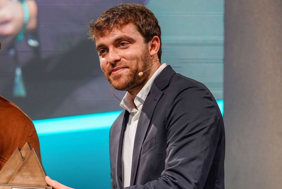 &Tau;&omicron; &tau;ί&mu;&eta;&mu;&alpha; &tau;&omega;&nu; &alpha;&pi;&omicron;&kappa;&alpha;&lambda;ύ&psi;&epsilon;&omega;&nu; - &Omicron; &Phi;&alpha;&mu;&pi;&rho;ί&tau;&sigma;&iota;&omicron; &Rho;&omicron;&mu;ά&nu;&omicron; &delta;&epsilon;&nu; &lambda;έ&epsilon;&iota;... here we go &sigma;&tau;&omicron;&nu; έ&rho;&omega;&tau;&alpha;