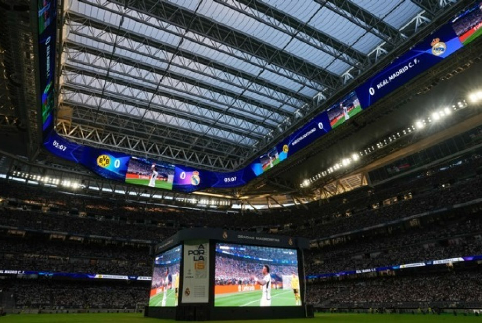 Η Ρεάλ μετονομάζει το γήπεδό της, αλλάζει λογότυπο και δεν σταματά να μετρά κέρδη