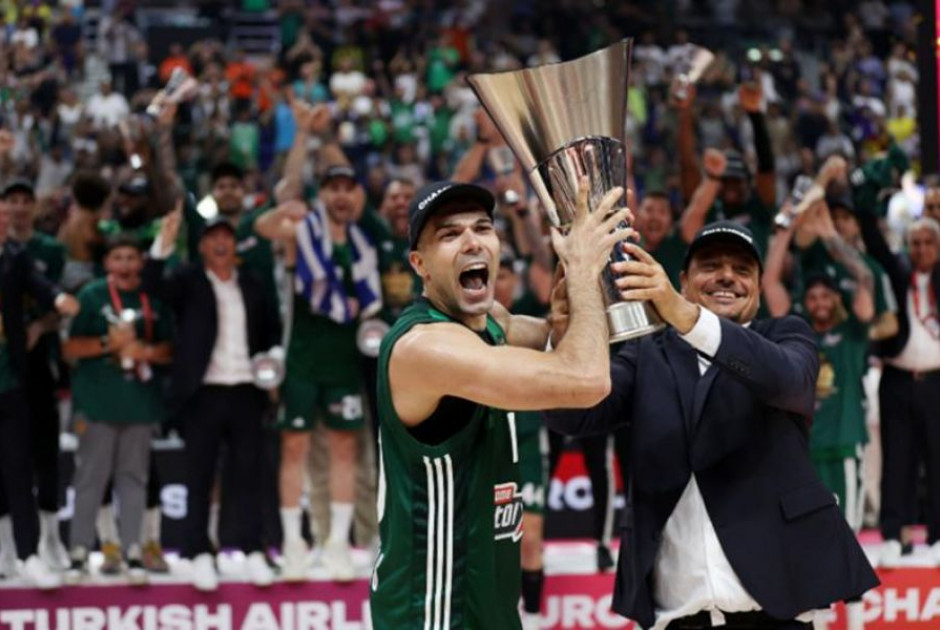 σλουκασ τουρ