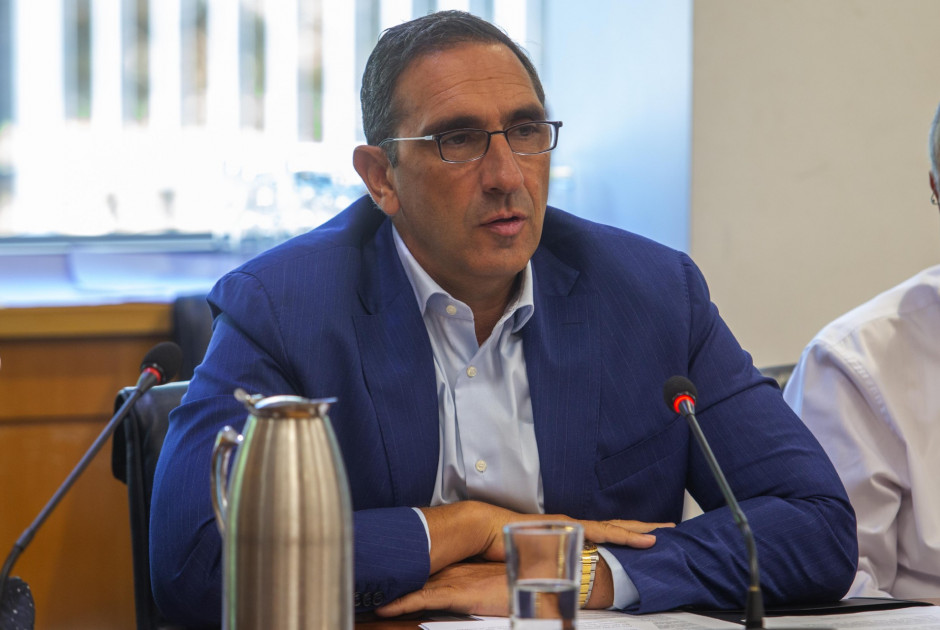 υπουργος εσωτερικων κωνσταντινος ιωαννου