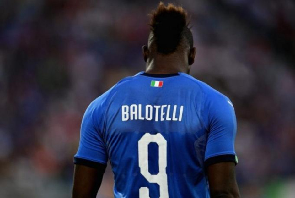 “Αν έπαιζα πιο σοβαρά θα ξεπερνούσα Μέσι και Κριστιάνο”