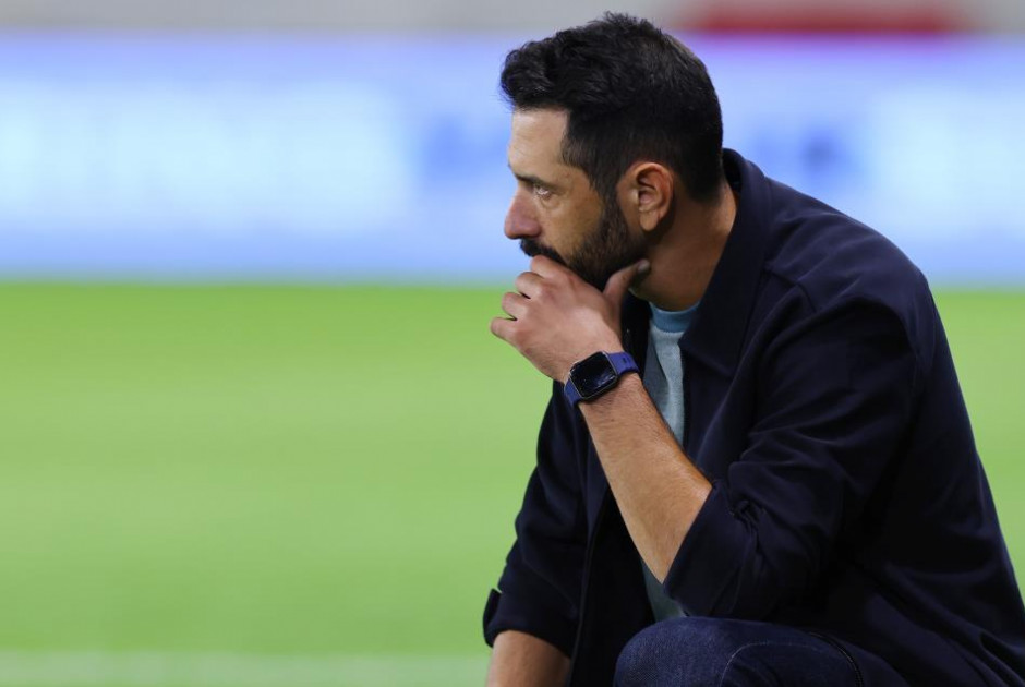 &Tau;&omicron;&upsilon;&sigmaf; &alpha;&nu;έ&beta;&alpha;&sigma;&epsilon; &alpha;&lambda;&lambda;ά &alpha;&pi;&omicron;&chi;ώ&rho;&eta;&sigma;&epsilon; &omicron; &Pi;&epsilon;&tau;&rho;ά&kappa;&eta;&sigmaf;