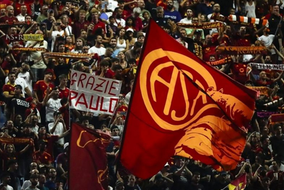 Η Ρόμα επιστρέφει στο ιστορικό της έμβλημα