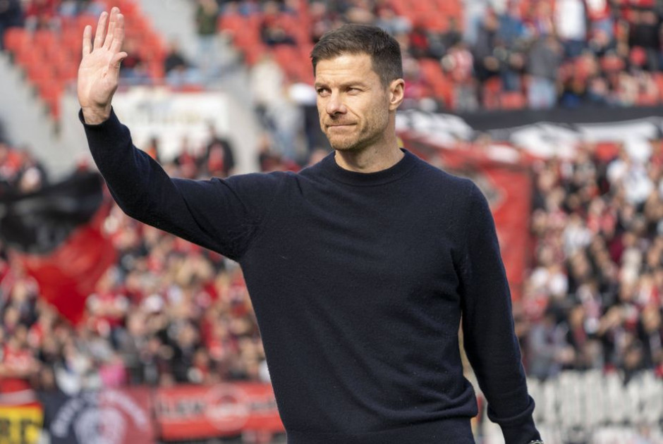 Λίβερπουλ: Ο Τσάμπι Αλόνσο είναι έτοιμος να αναλάβει τους κόκκινους, σύμφωνα με την BILD