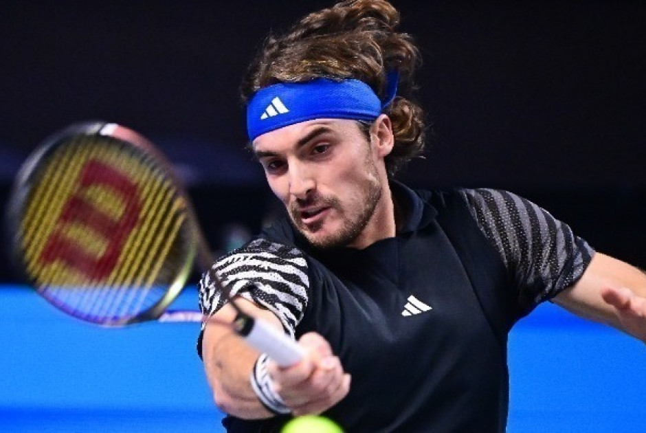 Αποσύρθηκε από το Masters του Παρισιού ο Τσιτσιπάς