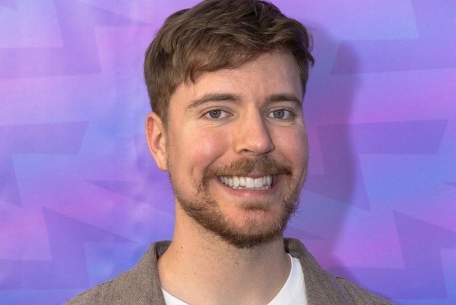 MrBeast: Ζήτησε δανεικά από τη μητέρα του για τον γάμο του