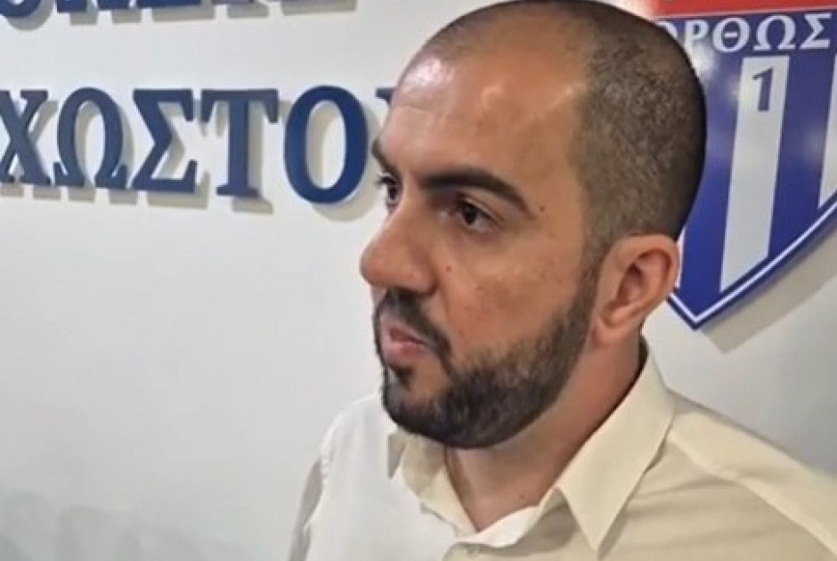 Πραστίτης σε Ανορθωσιάτες: ;Ενωμένοι στεκόμασ