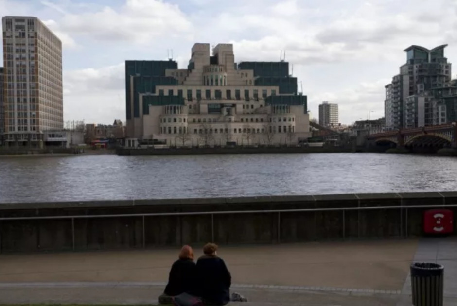 mi6
