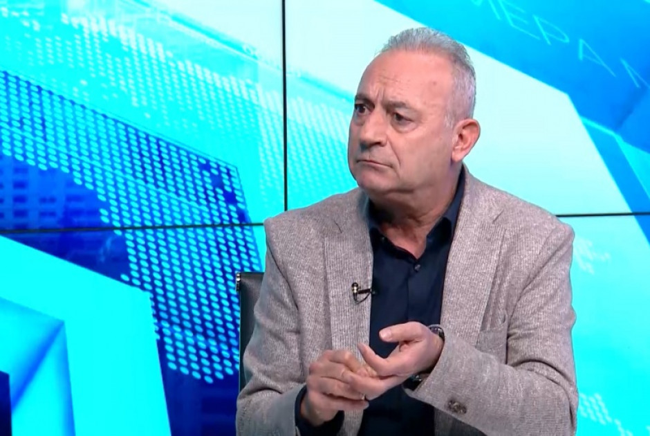 Το πρόβλημα δεν είναι τα οδοφράγματα - είναι το άλυτο Κυπριακό, λέει ο Αβέρωφ
