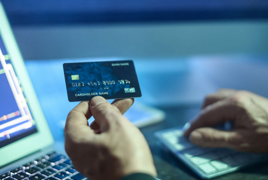 Κύπρος: 2η θέση στην Ευρωζώνη στη χρήση καρτών πληρωμών