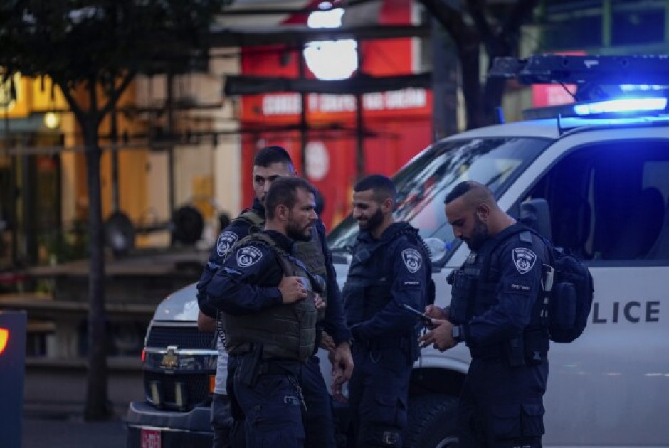 Επίθεση με μαχαιρι στο Τελ Αβίβ-Νεκρός