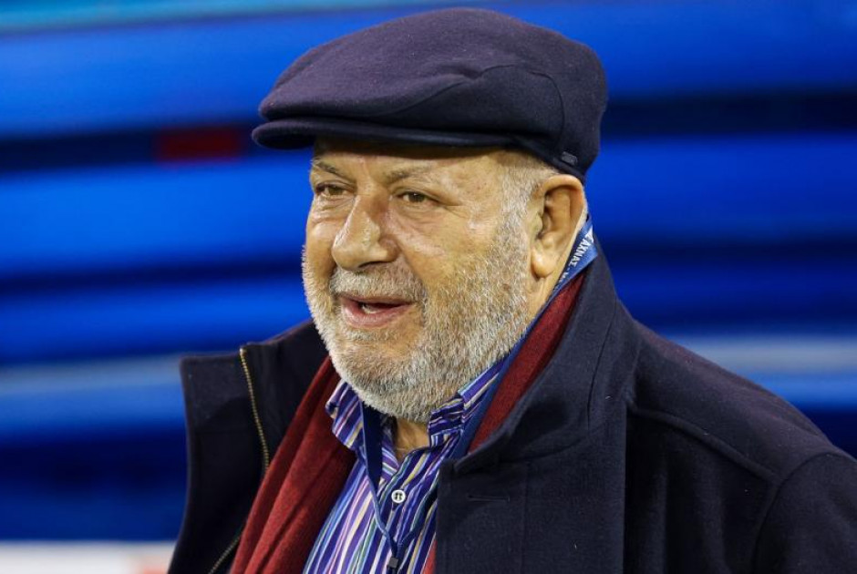 Αποκάλυψε τον νέο προπονητή του Εθνικού ο Κίκης Φιλίππου – Τι είπε τις οφειλές των σωματείων