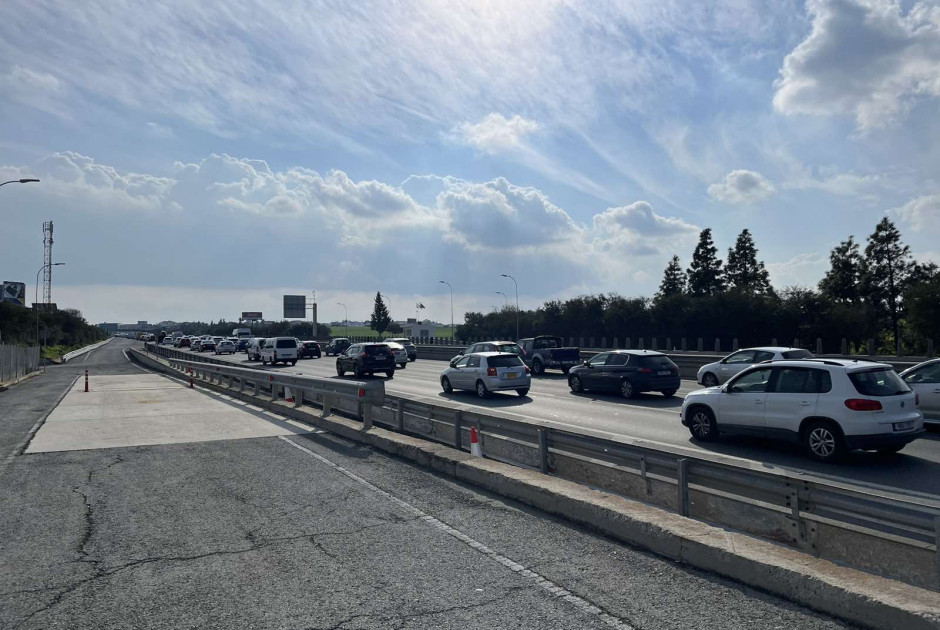 Προσοχή! Αυξημένη τροχαία κίνηση στο δρόμο Λευκωσίας-Τροόδους