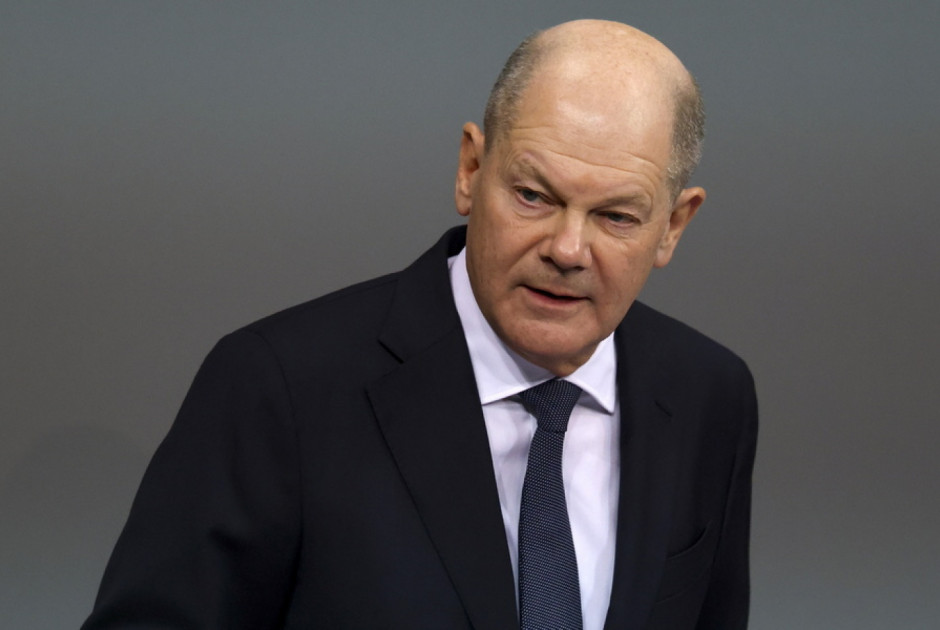 Σολτς μετά τη Σύνοδο του Λονδίνου: Η Ουκρανία χρειάζεται ισχυρό στρατό για όταν τελειώσει ο πόλεμος