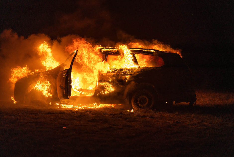 Πάφος: Σύλληψη δύο αντρών για εμπρησμό οχήματος