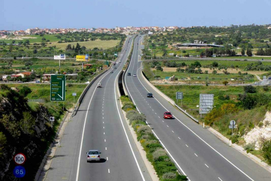 ΠΡΟΣΟΧΗ: Πυκνή τροχαία κίνηση στον αυτοκινητόδρομο Λευκωσίας-Λεμεσού