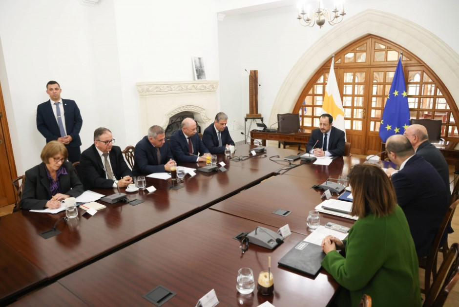 προεδρος