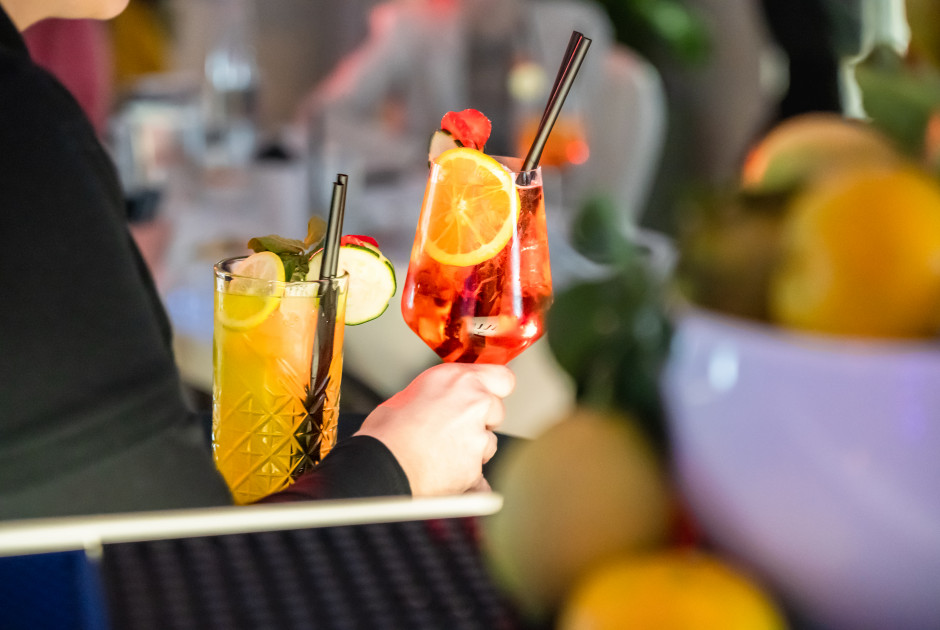 Cortisol Cocktails: Μπορούν να μειώσουν το άγχος ή είναι απλώς μια νέα τάση;