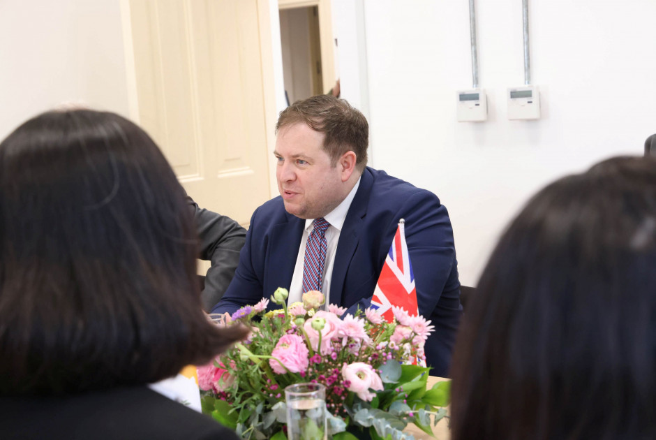 Στην Κύπρο ο Βρετανός Υφ. Εξωτερικών για επίσκεψη στο Ακρωτήρι - Επαφές και στη Λευκωσία