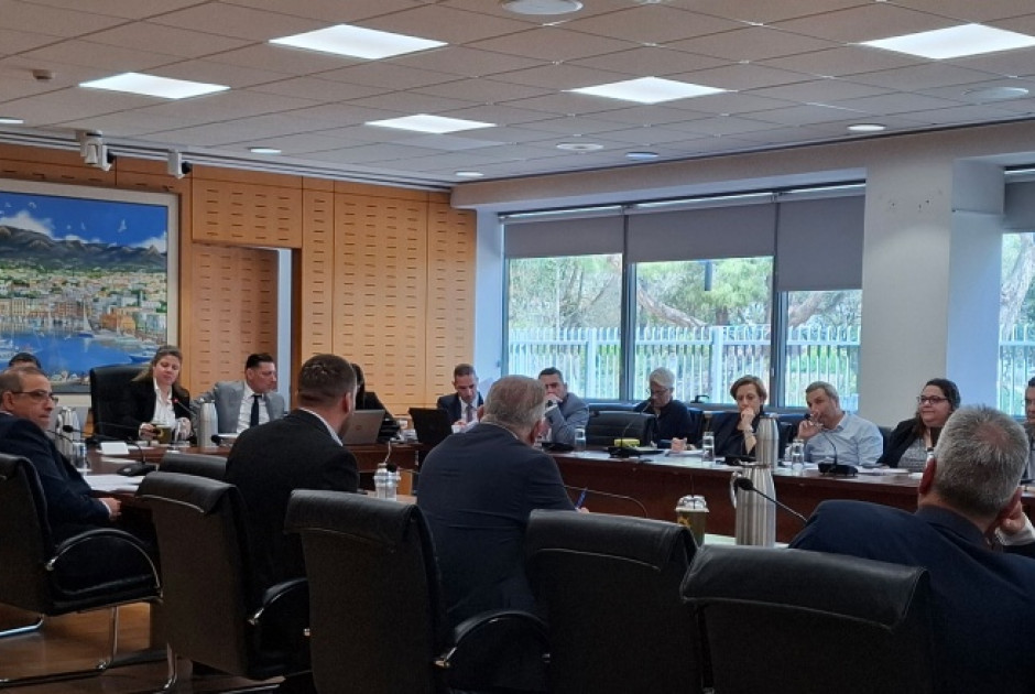 Στην πεπατημένη για «ελεύθερο διορισμών» Κυβέρνηση και Βουλή (ΒΙΝΤΕΟ)