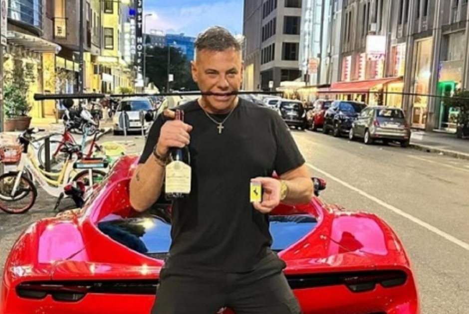 Ο μανάβης που έγινε influencer και «βασιλιάς της νύχτας» του Μιλάνου