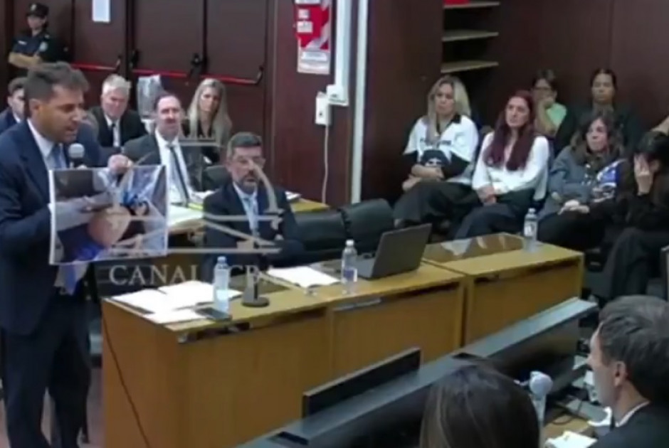 ΣΟΚΑΡΙΣΤΙΚΟ ΒΙΝΤΕΟ: Η σορός του Μαραντόνα αμέσως μετά τον θάνατο του