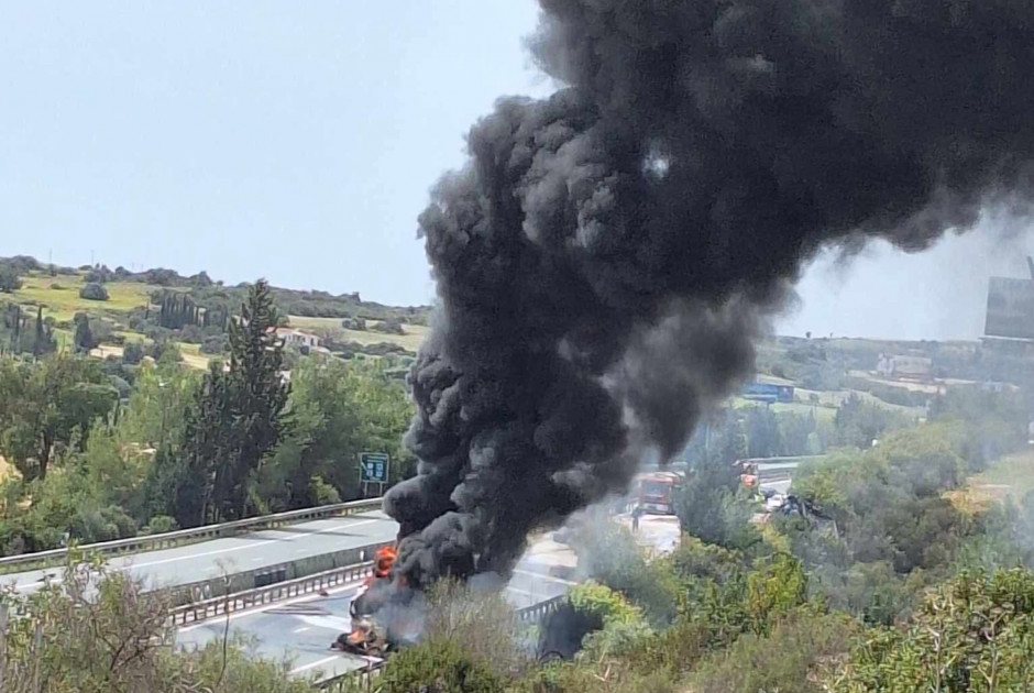 Κυκλοφοριακό κομφούζιο και ταλαιπωρία στον αυτοκινητόδρομο ώρες μετά το τροχαίο