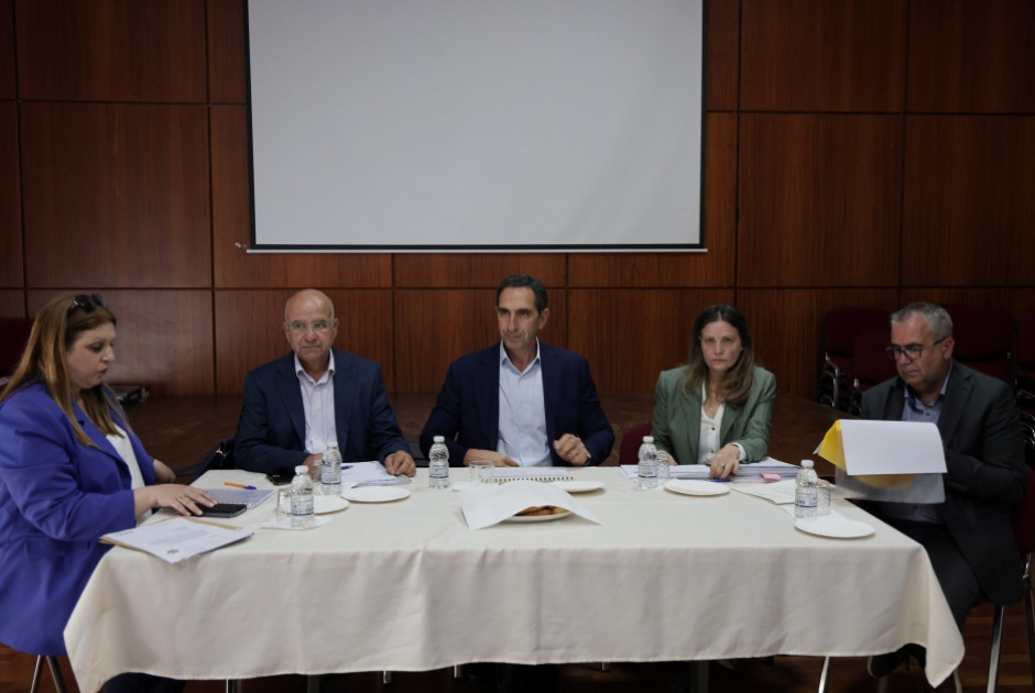 Στην Πάφο ο ΥΠΕΣ για επαφές με τοπικούς εκπροσώπους κοινοτήτων
