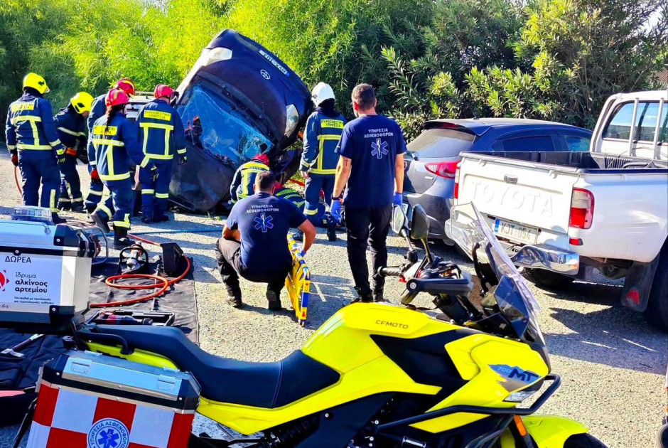 Έπιασαν δουλειά οι διασωστικές μηχανές ταχείας επέμβασης στη Λεμεσό (ΦΩΤΟΣ)