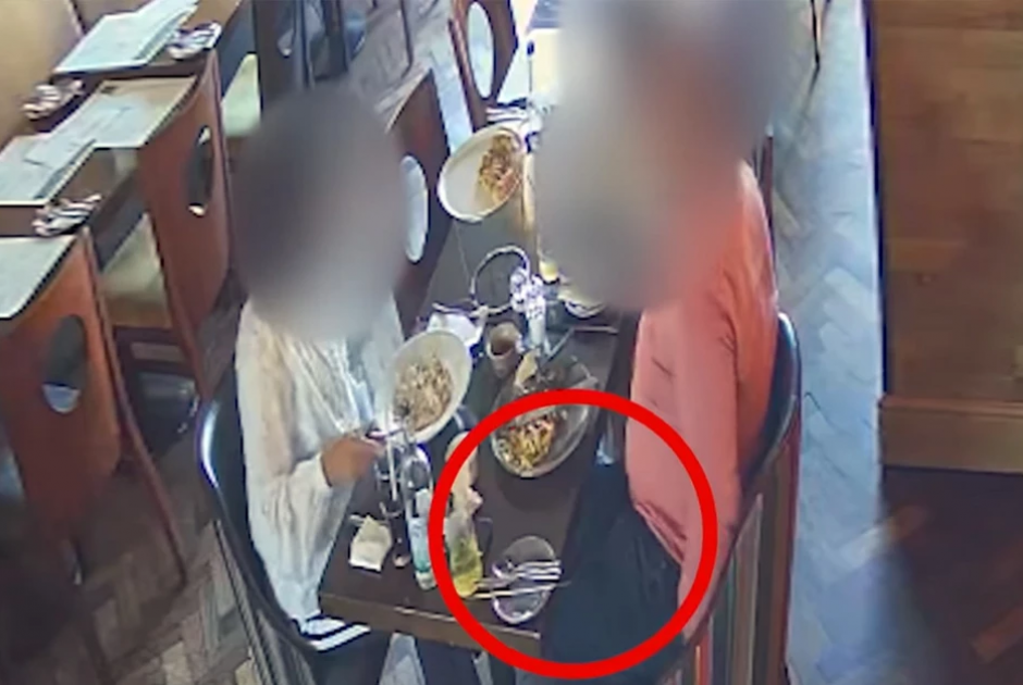 Τοποθέτησαν σπασμένο γυαλί...στο φαγητό για να μην πληρώσουν (ΒΙΝΤΕΟ)