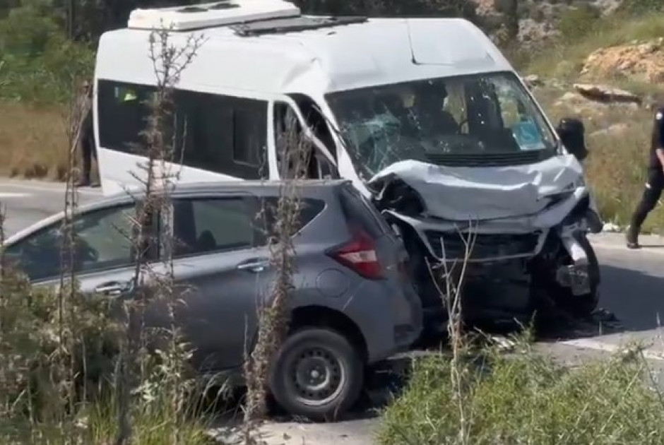 Τροχαία τραγωδία στα κατεχόμενα – Νεκροί και τραυματίες σε σφοδρή σύγκρουση (ΒΙΝΤΕΟ)