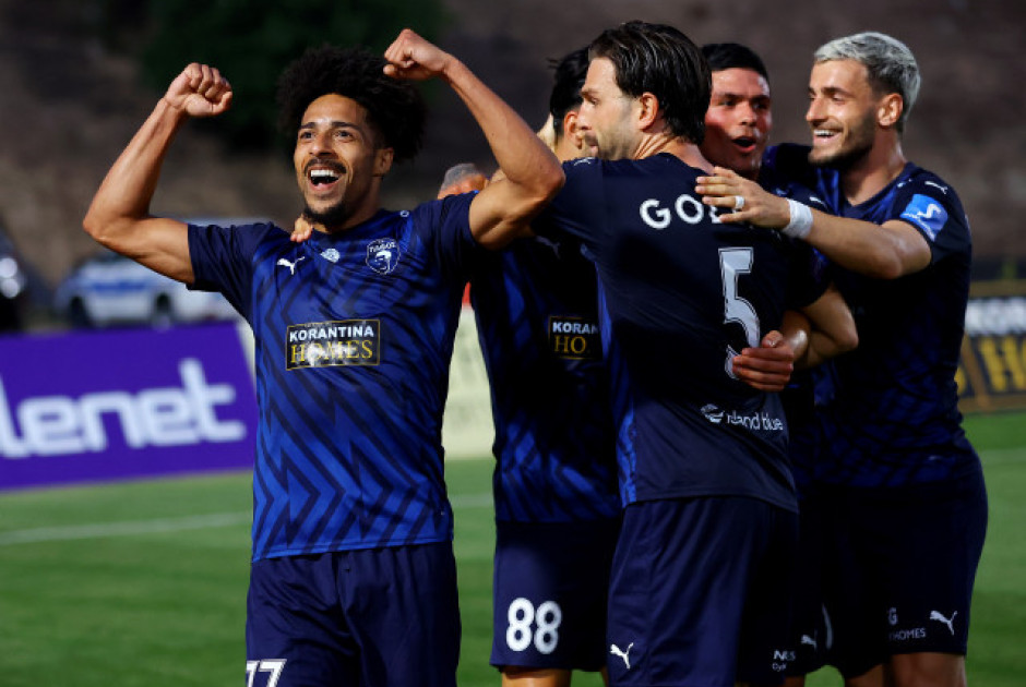 Πάφος FC - Απόλλων 2-0: Έτοιμη να το σηκώσει με ;καυτό &Kappa