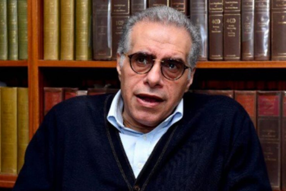 Κρις: «Απών αντρέπεται ο κόσμος εν δικός του,
