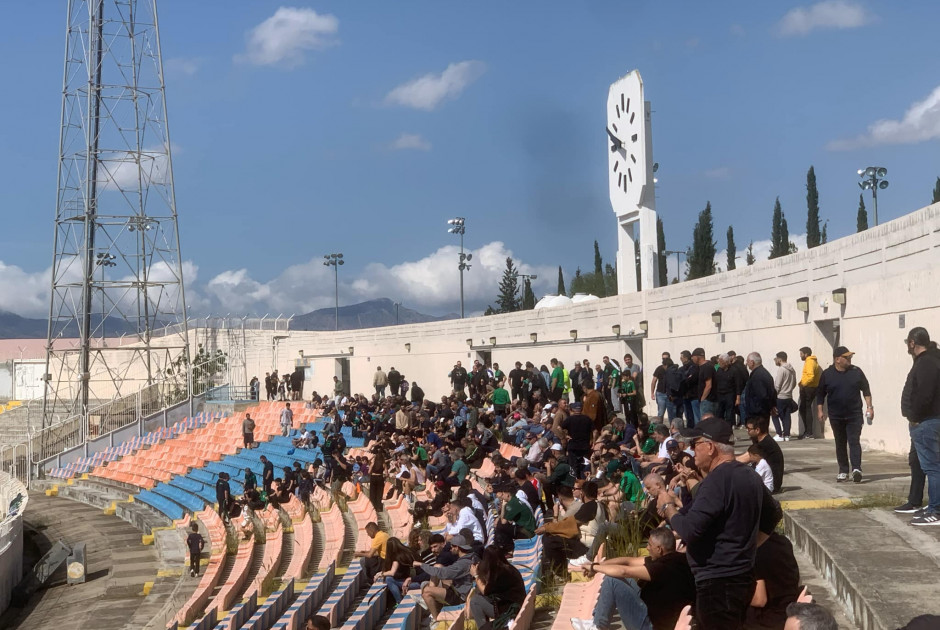ΓΚΟΛ ο Πικής: Έξαλλα πανηγύρια από τους 1000 οπαδούς του Ολυμπιακού (ΒΙΝΤΕΟ)