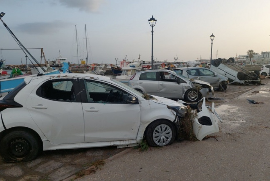 Σε κατάσταση έκτακτης ανάγκης η Πάρος (ΦΩΤΟΣ)