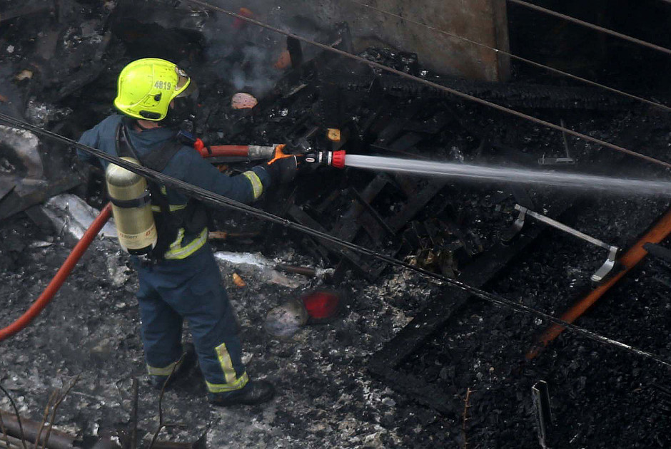 Αναστάτωση τα ξημερώματα: Πυρκαγιά σε βοηθητικά υποστατικά εντός αυλής σπιτιού