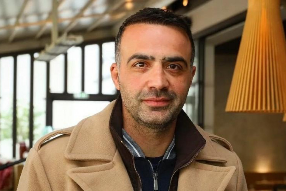 ;Cheers αγάπες μου!; - Ο Μιχάλης Σοφοκλέους σχολιάζ