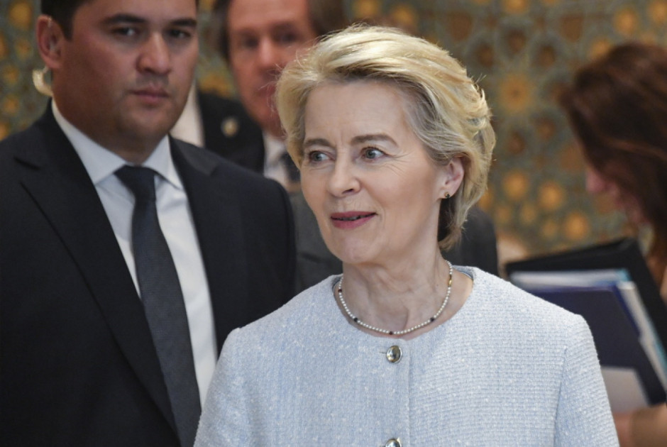 Φον ντερ Λάιεν: Τρεις στρατηγικές χρηματοδότησης για την Ουκρανία στην Ευρωβουλή