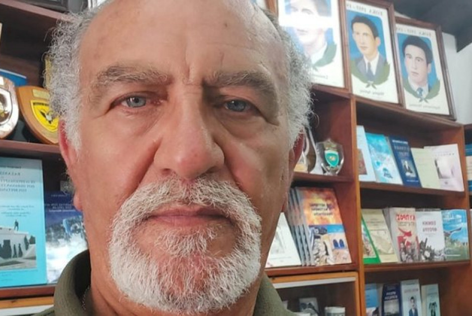Απεβίωσε ο γνωστός Κύπριος φωτορεπόρτερ Στέλιος Παπαστυλιανού