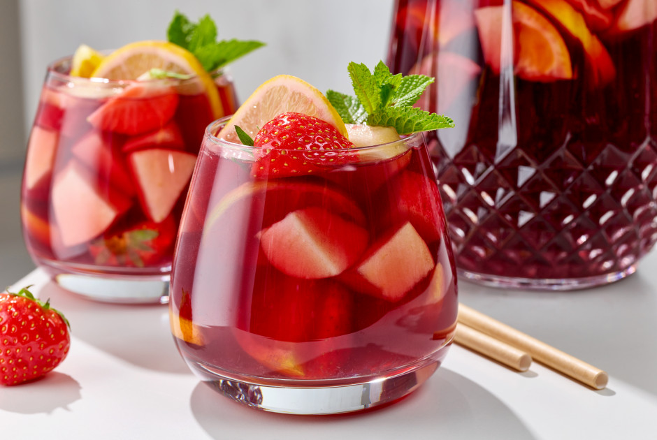 Συνταγή για Sangria: Μια επική σύγκρουση γεύσεων