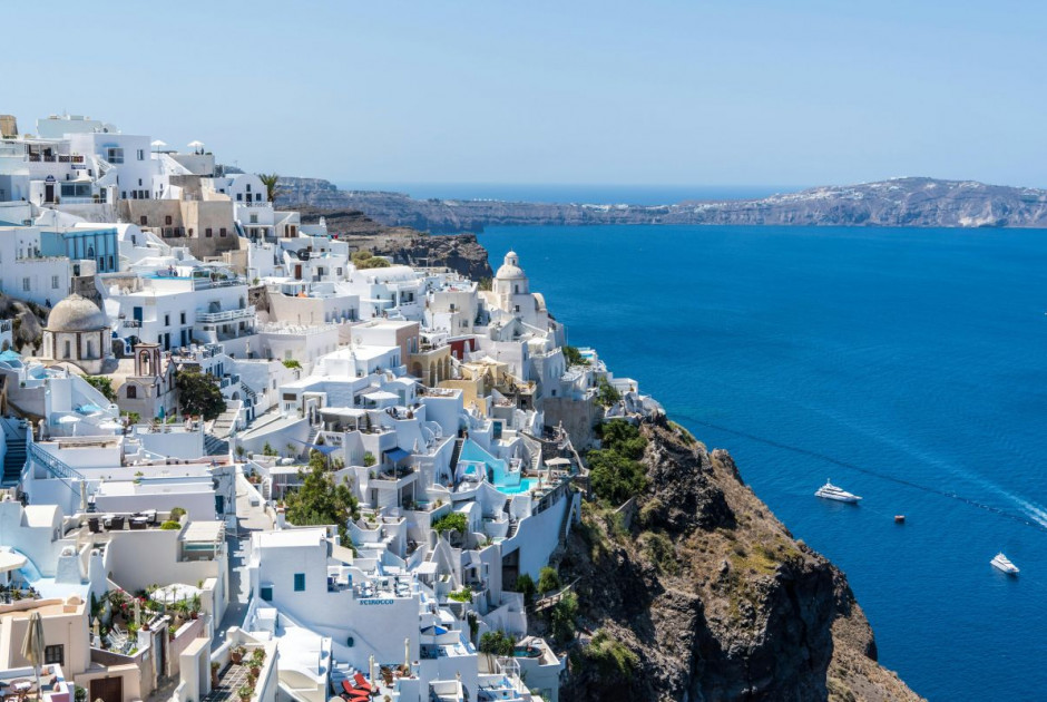 Η Σαντορίνη επιδιώκει να επιστρέψει δυναμικά